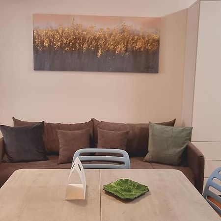 My House&Apartments Agrate Brianza Bagian luar foto