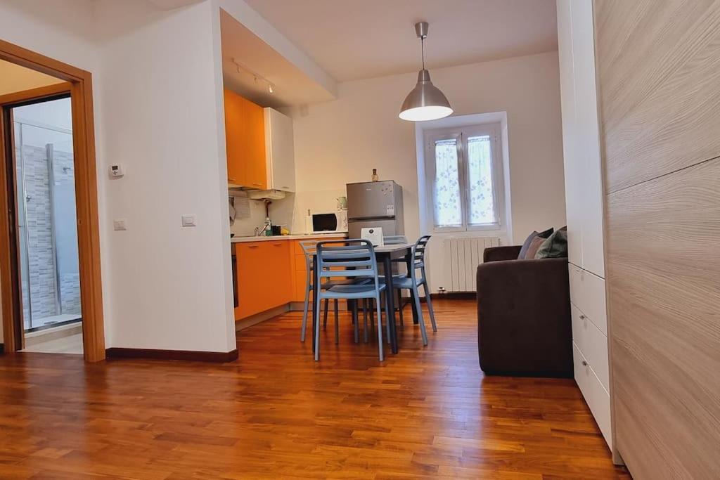My House&Apartments Agrate Brianza Bagian luar foto